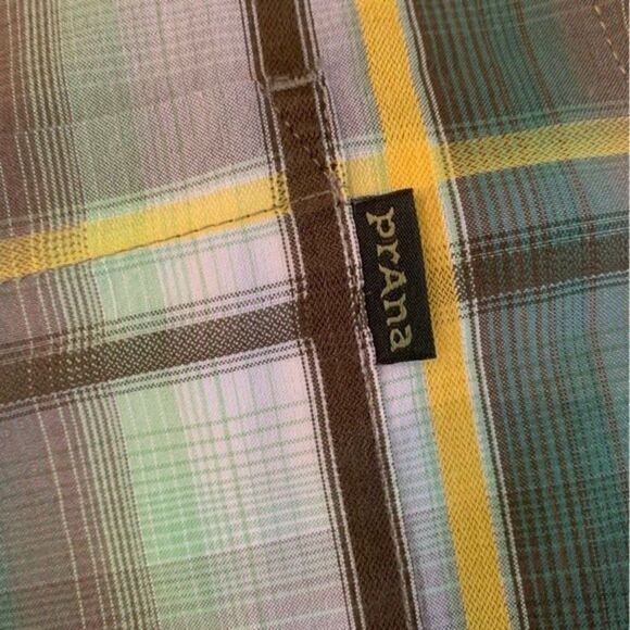 Prana Mens Plaid Green Brown Button Down Short Sleeve Camp Shirt Sz  M - Picture 6 of 7